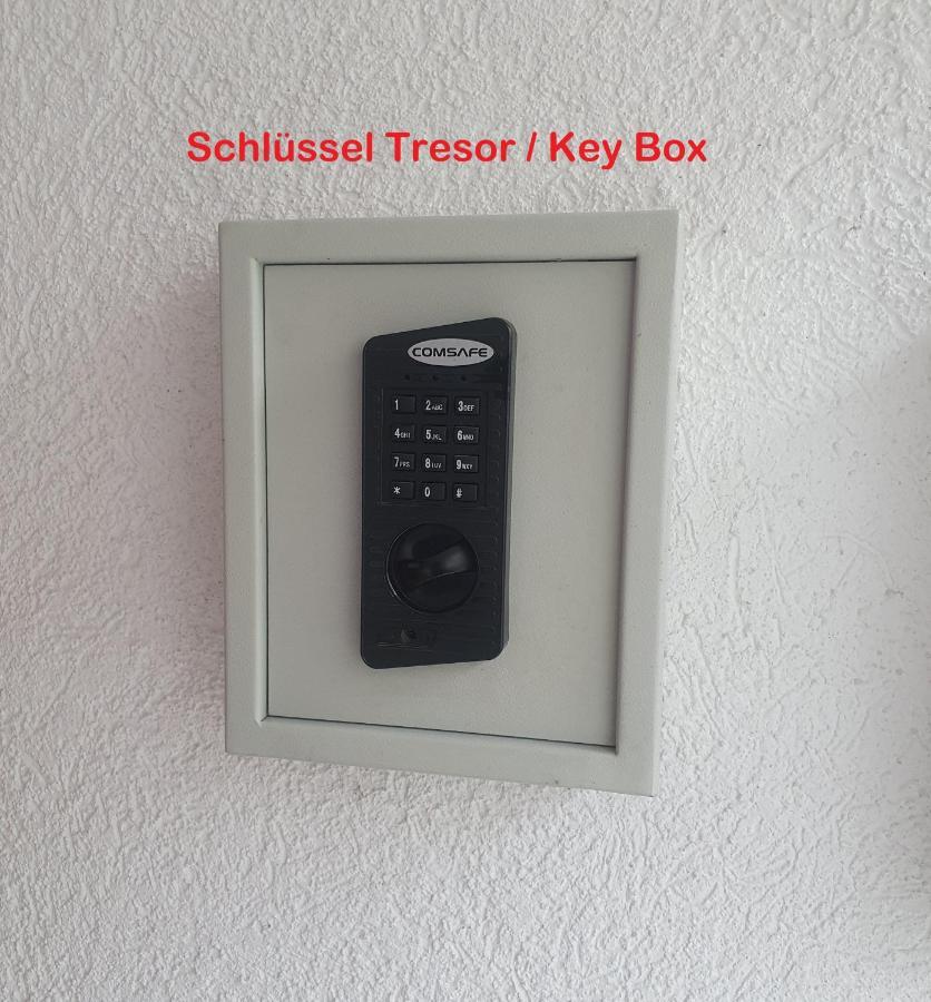 Hotel Apartment Am Arbach Eningen unter Achalm エクステリア 写真